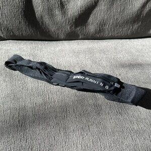 Black Bandit Running Athletic Phone Belt - NWOT